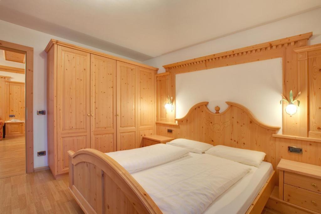 Residence Forcelles San Cassiano  Værelse billede