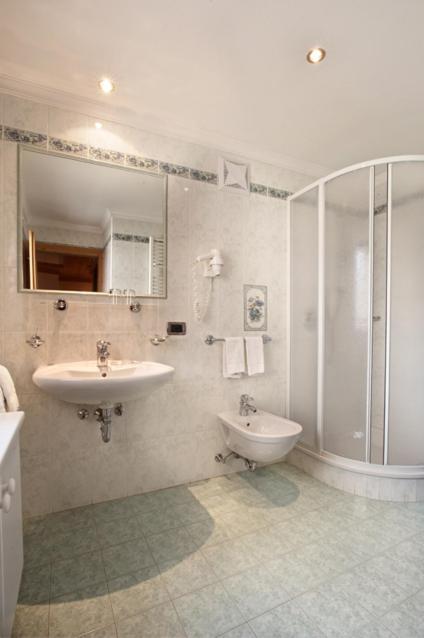 Residence Forcelles San Cassiano  Eksteriør billede